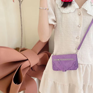 Ví in hoa trường hợp đối với Oppo A38 A18 A98 A57 2022 A78 A96 A76 A54 A55 A16 A7 A5S A12 a12s a11k A74 A95 A94 A9 A5 2020 A15 a15s 4G 5g nổi dây kéo da phụ nữ Điện thoại nắp gập vỏ túi với dây đeo