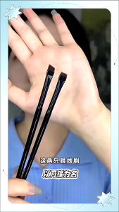 Kuas Alias Eyebrow Eyeliner Brush Alat Makeup Premium untuk Membentuk Alis dan Eye Makeup LA129