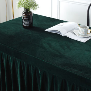 Y7 | Custom Thickened Velvet Tablecloth Red