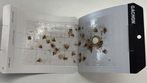 Ikari Gachon (Pheromone Trap For Moths) 10 sets per box strong attraction Effectiveness can last for 1 month