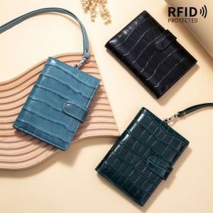 Fashion Crocodile Pattern Genuine Leather Halter Passport Bag Large Capacity Design Portable Travel Can Store Air Tickets and Document Wallets