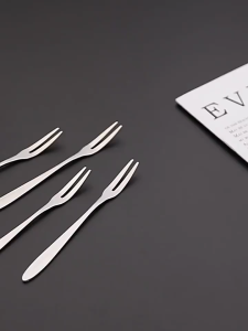 Set 4 cái dĩa hoa quả Inox cao cấp loại đầu 2 răng dĩa ăn trái cây NB51