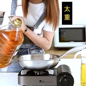 Dispenser Minyak Goreng 630ml / Kitchenware Seasoning Jar