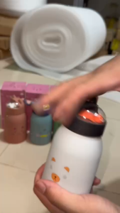 Bình Nước Lõi Thủy Tinh Nắp Cute Chai nước nắp hình thú 380ml