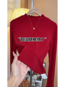 เสื้อยืดคอกลมแขนยาวทรงสลิมฟิตสำหรับผู้หญิงในฤดูใบไม้ผลิและฤดูใบไม้ร่วง สีสันสดใส เสื้อชั้นในสีพื้นที่สวมใส่สบาย แฟชั่น