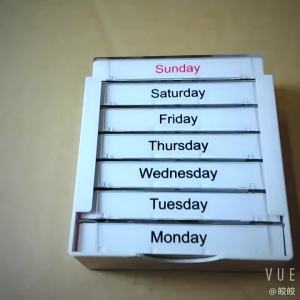 1pc Weekly Pill Organizer Compact Design Portable 7day Slots Medicine Box for Morning Noon Evening & Night Medication Management