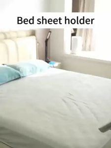 TopsHome คลิปยึดผ้าปูที่นอน ที่ยึดผ้าปูที่นอน ที่หนีบผ้าปูเตียงล่องหน 4 ชิ้น แถบล็อคกันลื่น ผ้าปูไม่หลุด KN-S029