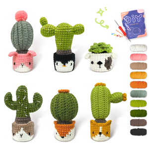 YAMAXIN DIY 6PCS Crochet Kit for Beginners Easy Craft Tool Set with Animal Cactus Themed Design Knitting Arts And Crafts Project