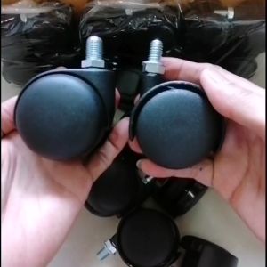 ลูกล้อเก้าอี้สำนักงาน ขนาด 2 นิ้ว แบบเกลียว ลูกล้อพลาสติก PP ลูกล้อเก้าอี้ขนาดมาตรฐานทั่วไป ลูกล้อเก้าอี้เกมส์ ลูกล้อเฟอร์นิเจอร์ พร้อมส่งทันที