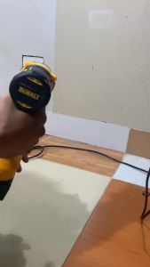 Thân máy siết bulong dùng pin DW chân pin phổ thông 40mm Hàng cao cấp Động cơ Không Chổi Than