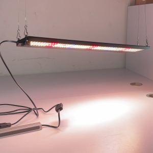 AC100-265V Full Spectrum Plant Light 85W LM281แผ่นบอร์ดควอนตัมพืช PPFD 680umol/m2/s ไฟเสริมแสงสำหรับพืช โคมไฟปลูกผักและดอกไม้