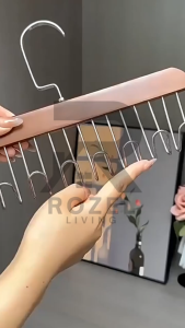 ROZEL Hanger Gantungan Tas Topi Baju Multifungsi Korean Style Wooden Hook Kayu Antik 8 Kait dan Bisa Putar