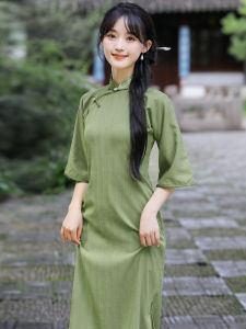 Young Style New Chinese Green Cheongsam Dress French Style Short Sleeve Low Slit Elegant Long Qipao Young Womens Spring Summer Waist Cinched Dress