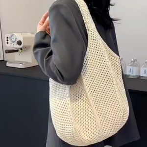 Tas Rajut Kekinian Wanita | Tote Rajut Premium untuk Kuliah & Hangout