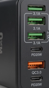 6-IN-1 MULTI-PORT USB FAST CHARGER 4 USB-A + 2 USB-C PORTS