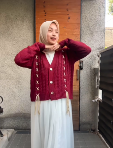 Cardigan Rajut Wanita KAFKA V-Neck Crop Tebal - Model Pakaian Korea