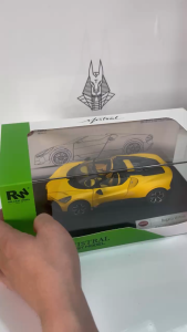 Mô Hình Xe Ôtô Kim Loại 1/24 Siêu Xe BUGATTI MISTRAL Sẵn Đế Và Hộp Mica Dùng Để Trưng Bày