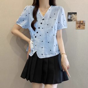 Áo Sơ Mi Nữ Cổ Chữ V Tay Ngắn in Hình Trái Tim Thắt Lưng Nhỏ Mùa Hè 2025 Thiết Kế Mới Áo Thun Polyester Phong Cách Hàn Quốc