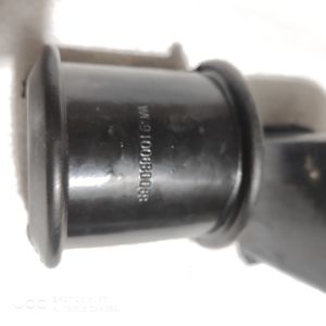 Cao su cân bằng trước Howo A7 . cục nhỏ. WG9100680068. Cao su thanh giằng trước đầu kéo A7 đệm cao su thanh nối ngang trước...VIE PARTS