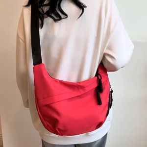 ⭐ส่งเร็วจากไทย⭐(w187)กระเป๋าสะพายข้างชายหญิง ใบใหญ่มาก ผ้าไนล่อนน้ำหนักเบา yukihouse