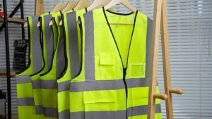 Adult Safety Vest High Visibility Outdoor Cycling Road Working Reflective Vest Reflectorized Vest Warning Waistcoat