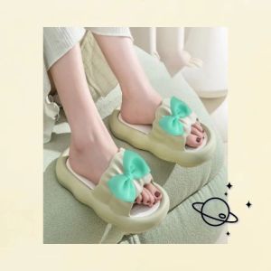 Sheii ใหม่ล่าสุด รองเท้าแบบสวมคุณผู้หญิง ติดโบว์น่ารักมาก สวมใส่สบาย แมทช์ได้ทุกลุคเลยน้าาา พื้นยางนิ่ม ไม่ตำคือพลาด