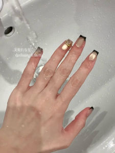 Champagne Beach Handmade Wearable Nails Gold Cats Eye Flash Diamond French Style Autumn Winter Whiten Beauty Nail Art