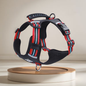 Lightweight & Safe Dog Harnesses: A Comprehensive Guide