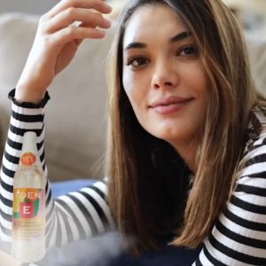 วิตามินผม ผลสร้างครู เปรียบเทียบ EDEN ลดผมร่วง ผมขึ้นใหม่ ผมยาว ผมขึ้นใหม่ ยืมยาว ลดอาการคันศีรษะ ดูแลหนังศรีษะ หรือไร้รังแค ปรับปรุงผม ซึ่งเป็นเครื่องมือที่สามารถใช้ได้ทั้ง ผญ ผช