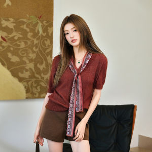 MIUCO | Thiết Kế Pháp Dễ Thương Có Khăn Quàng Cổ Áo Thun V-Neck Tay Ngắn
