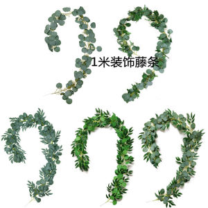 ใบไม้ยูคาลิปตัสสีเขียวเทียมสำหรับตกแต่งงานแต่งงานและพื้นหลังของห้องโถง ดอกไม้ประดับลูกโป่ง เรื่องราวนางฟ้า