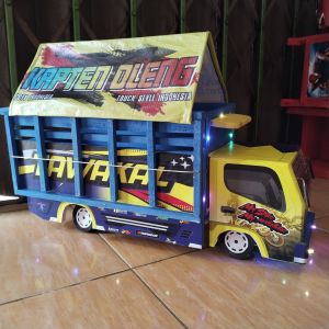 Truk oleng kayu besar jumbo ukuran 55 cm full lampu terpal motif pintu belkang bisa dibuka