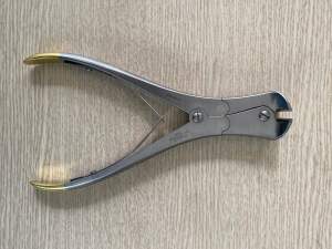 Kìm cắt đinh kirsschner chuôi vàng 235cm