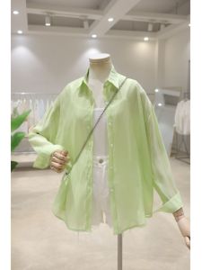 เสื้อเชิ้ตผู้หญิงทรงหลวมๆ แขนยาวป้องกันแสงแดดฤดูร้อนปี 2024 สไตล์เกาหลีคอโปโล ทรงพอดีตัว