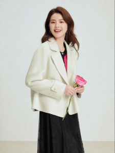 Koradior | Autumn Short Wool and Silk Blend Oversized Tailored Coat