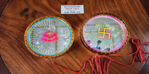 Đèn Hào Quang hình VẠN THỦY SEN THỦY với kích thước 165mm (hay gọi 1T5) 220 mm (Hay gọi 2T2) 260 mm (Hay gọi 2T5)