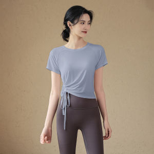 เสื้อยืดคอกลมแขนสั้นสำหรับโยคะสำหรับผู้หญิง วิ่ง ออกกำลังกาย ฝึกซ้อม ระบายอากาศได้ดี แห้งเร็ว เสื้อผ้ากีฬาสำหรับผู้หญิง