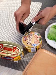 Can Opener Manual with Smooth Edge Steel Bottle Opener Tin Opener Stainless Steel Kitchen Tool