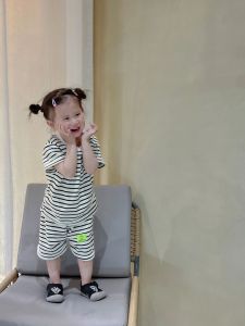 Bộ Đồ Trẻ Em Mùa Hè Thời Trang Sọc Giản Dị Phong Cách Hàn Quốc Bộ Đồ Hai Mảnh Vải Polyester Mỏng Thoáng Khí Thoải Mái Cho Bé Trai Và Bé Gái