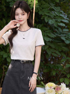 Áo Thun Slim Fit Elegance