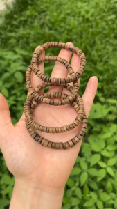 Vòng tay trầm hương tóc kiến tự nhiên hạt nút size 8mm mang bình an may mắn - Xưởng Mộc Việt