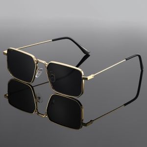 Retro Rectangular Mens Fashion Sunglasses Suitable for Daily Casual Street Photography Parties and Everyday Use