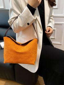 Fashionable Matte Leather Tote Bag Womens Underarm Bag Versatile Single Shoulder Bag Retro Style Shopping Bag Handbag