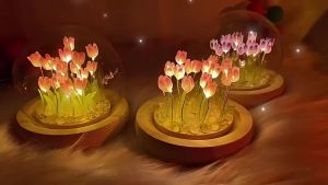 Đèn Ngủ Hoa Tulip Nhân Tạo Thủ Công Tự Làm Bằng Kính LED Đèn Bàn Trang Trí Phòng Ngủ Quà Tặng Sinh Nhật