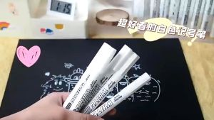 1mm Fine Tip White Marker Pen Waterproof Quick-drying Art Painting Non-Fading