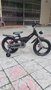Xe đạp địa hình khung nhôm không mối hàn vành đúc 2 size 16/18  cho bé