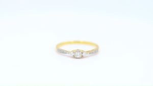 Happy Jewelry แหวนเพชรของแท้ แหวนแต่งงาน แหวนหมั้น ทองแท้ 9k 37.5% ME521