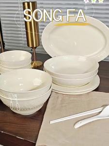 Songfa | Creamy Style 3D Rose Luxury Ceramics Dinnerware Set