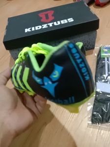 KIDZTUBS Sepatu Sepak Bola Anak Laki Laki Size 28 29 30 31 32 33 34 35 36 37 KDZ1142120424
