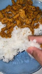 500G - KERIPIK USUS SUPER CRISPY 1KG - KERIPIK USUS AYAM CAP DUA AYAM Food Snacks